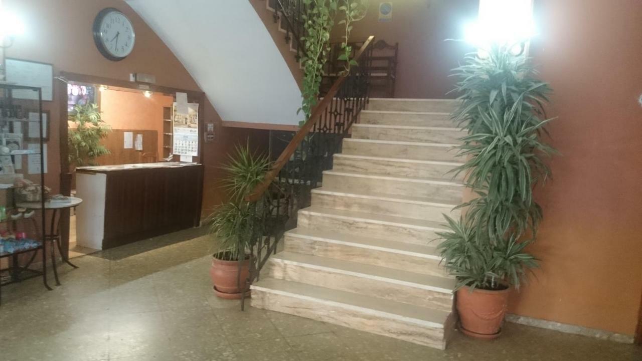 Hotel Astigi Ecija Bagian luar foto