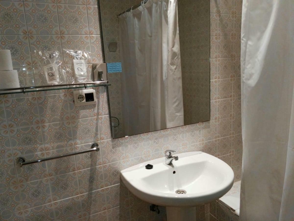 Hotel Astigi Ecija Bagian luar foto