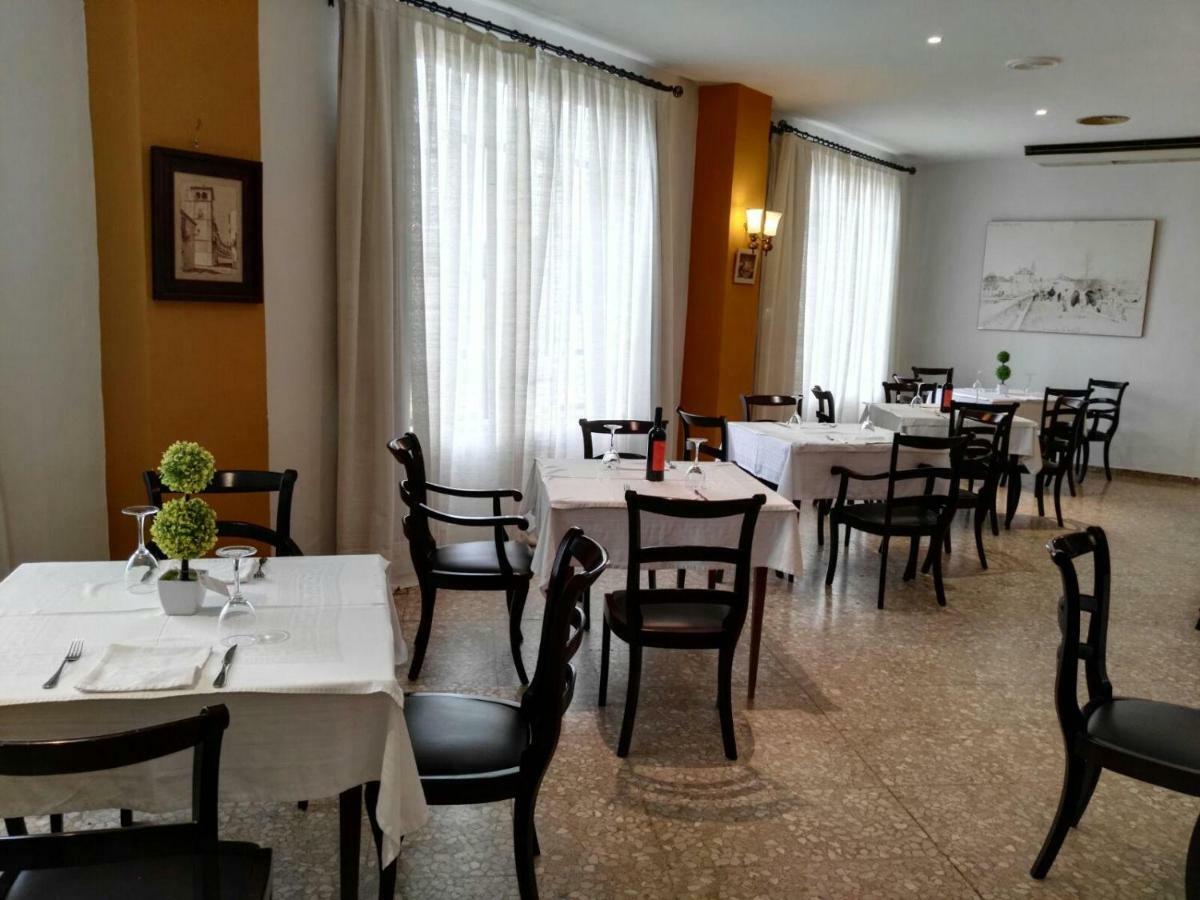 Hotel Astigi Ecija Bagian luar foto